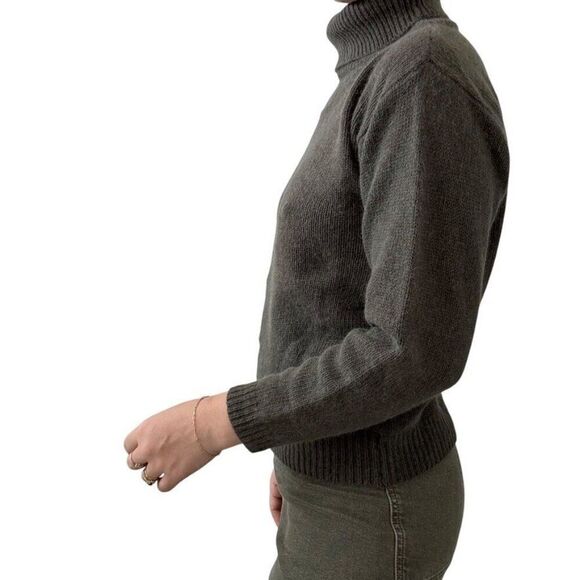 Vintage 1980s Wainscott Womens Olive Green Lambswool Angora Blend Soft Sweater S - Picture 5 of 6